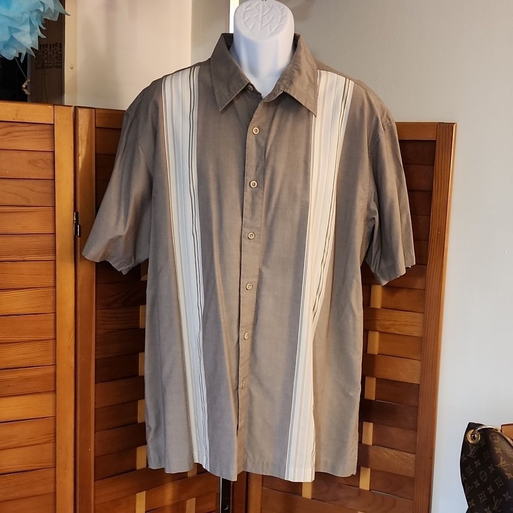 Van Heusen Brand Mens Casual Button Down Shirt